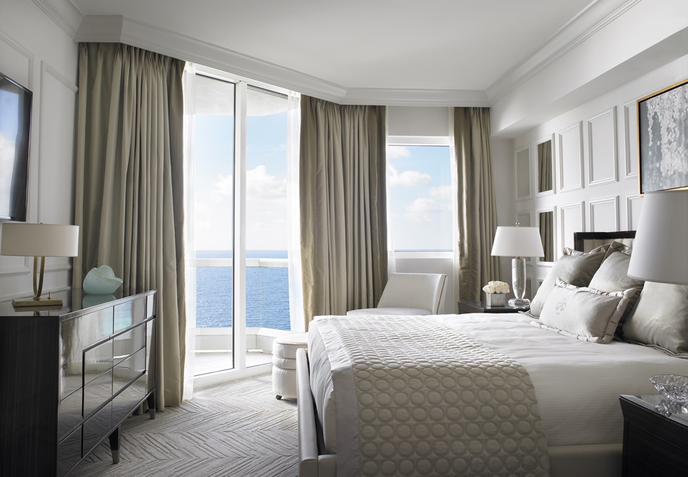 Acqualina Resort & Spa on the Beach room